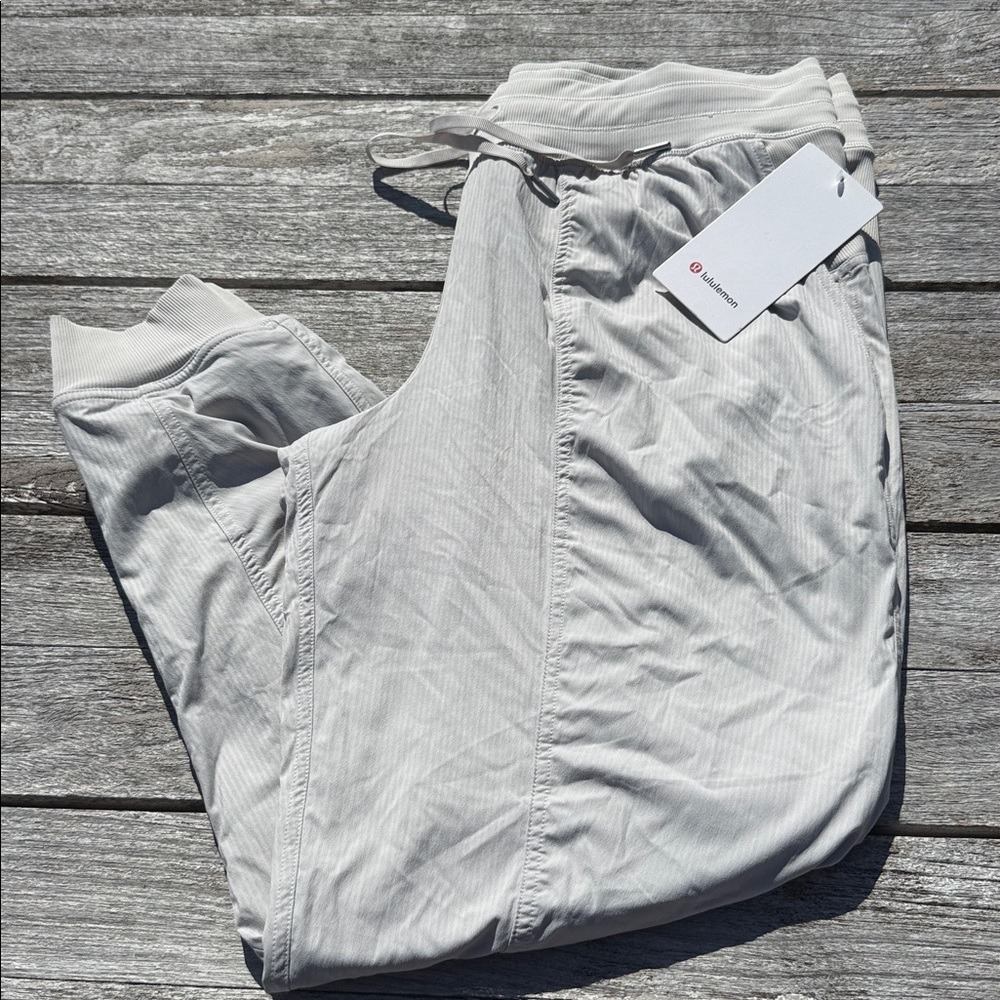 Lululemon Dance Studio Mid-Rise Jogger Full Length Lined Dove Gray size 14 NWT